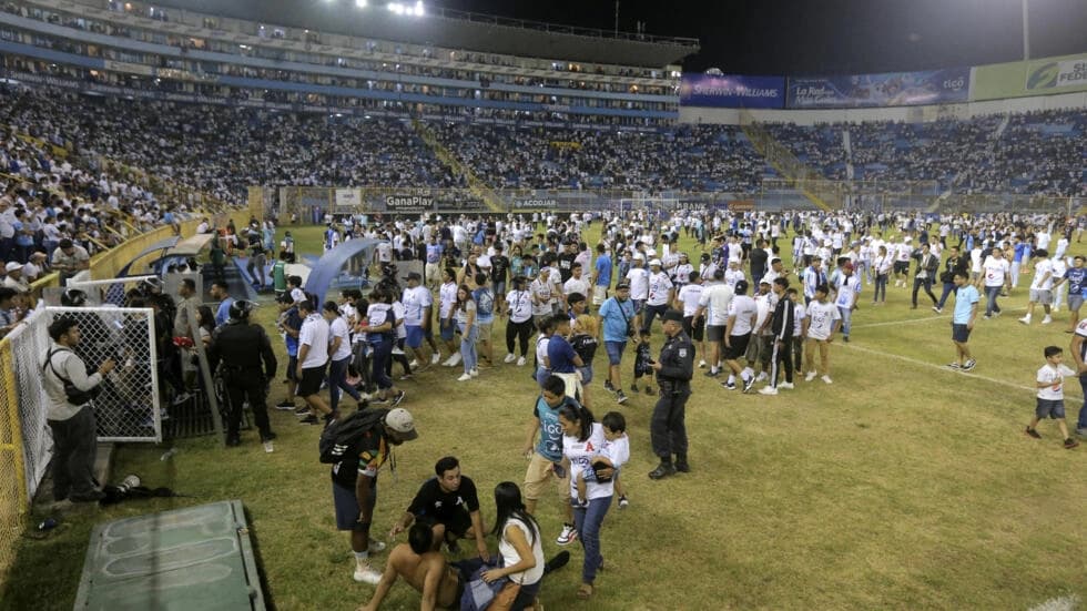 Kerusuhan di Stadion El Salvador Tewaskan 12 Orang
