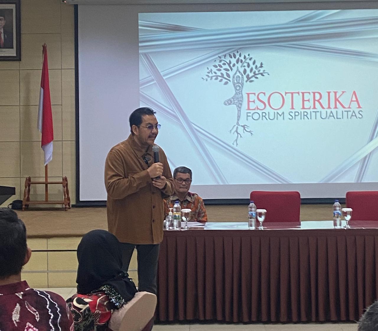 Konghucu yang Progresif, Islam Eropa Menghayati HAM, Demokrasi dan Persamaan Hak Kaum Perempuan