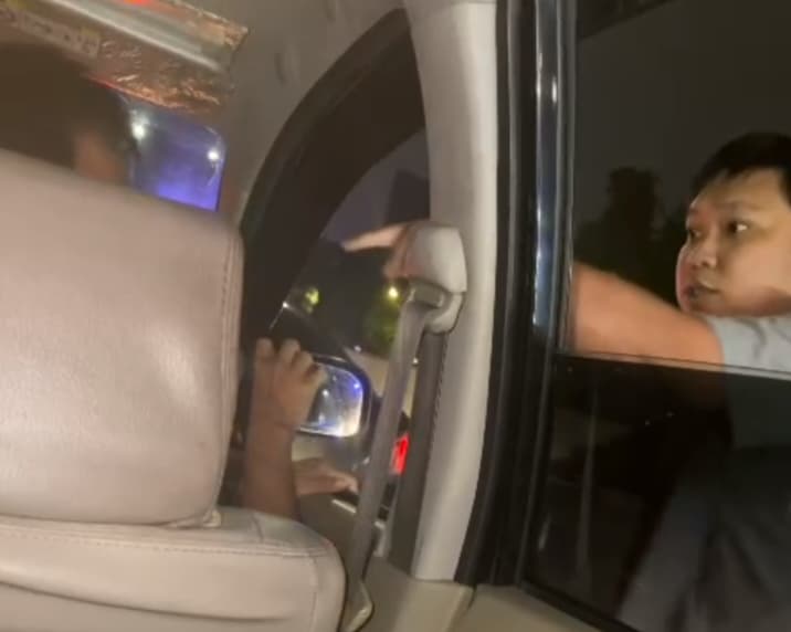 Pengendara Mobil Pelat Dinas Polri Todongkan Pistol di Jalan Tol, DPR: Arogannya Ngerih, Wajib Dicari Manusia Itu!