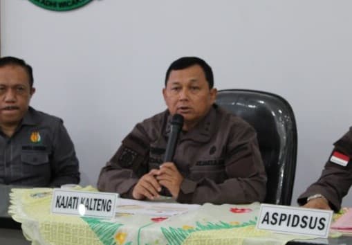6 Tersangka Korupsi Pengadaan Bahan Batu Bara untuk PT PLN