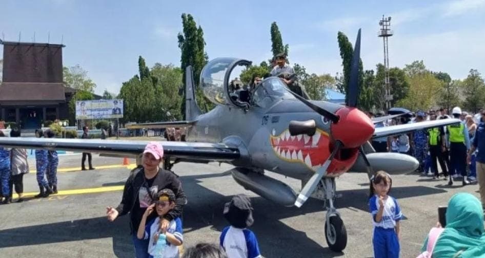 Kadispen TNI AU Beberkan Situasi Pesawat EMB-314 Super Tunaco Sebelum Jatuh Menghempas Tanah