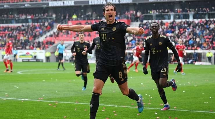 Freiburg 1-4 Bayern Munchen, Die Roten Semakin Kokok di Puncak Klasemen