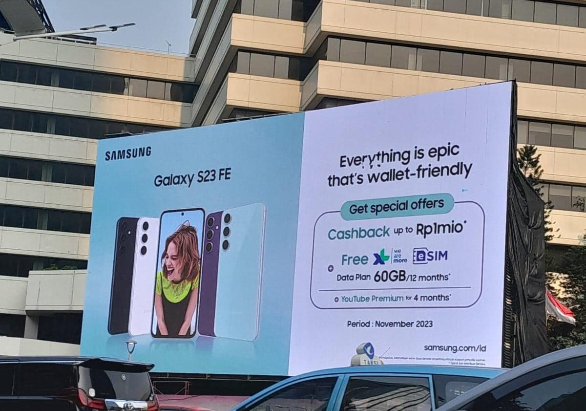 Reklame Videotron Diduga Tak Berizin, Pengamat: Jangan-jangan Satpol PP DKI Jakarta Menerima Sesuatu!