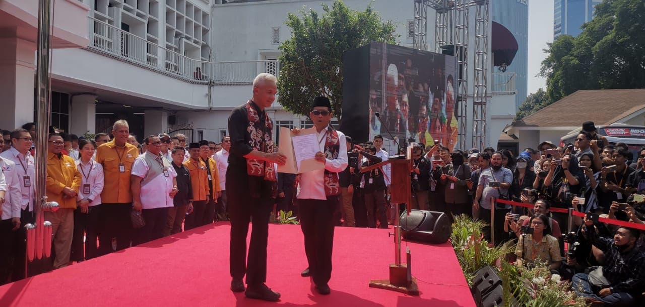 Ganjar Bersama Mahfud Bakal Bereskan Masalah Kemiskinan!