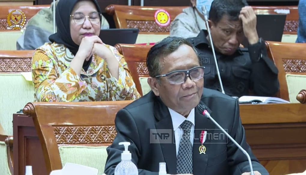 Sedang Beri Penjelasan Diintrupsi, Mahfud MD: Saya Tidak Mau, Saya Setiap ke Sini Dikeroyok