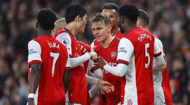 Premier League: Arsenal 3-0 Southampton