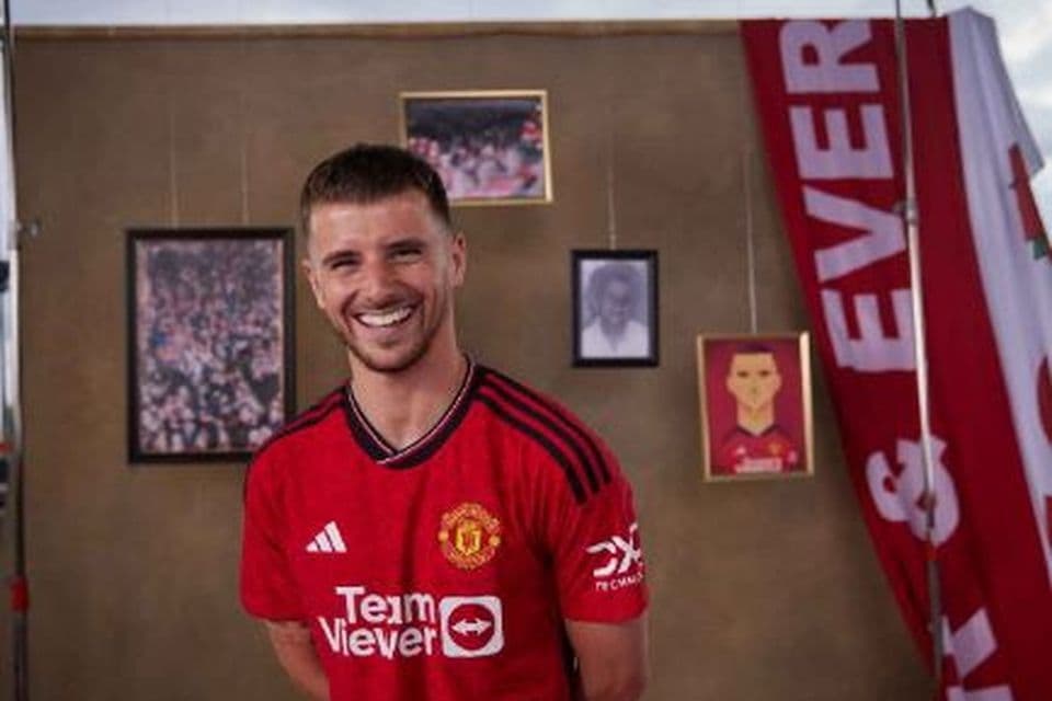 Mason Mount Resmi Gabung Manchester United