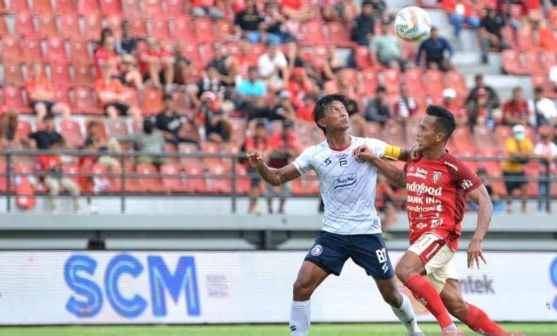Bali United Curi Satu Poin dari Kandang Dewa United