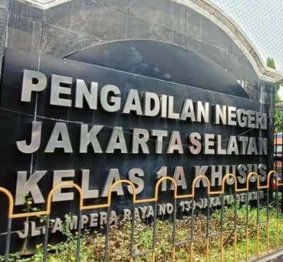 Praperadilan Dugaan Penghentian Penyidikan Korupsi BTS Kominfo