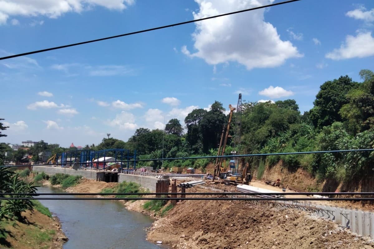 Proyek Saringan Sampah Ciliwung Rp 195 Miliar Mangkrak, CBA: Aparat Hukum Didesak Proses Kadis LH DKI Jakarta