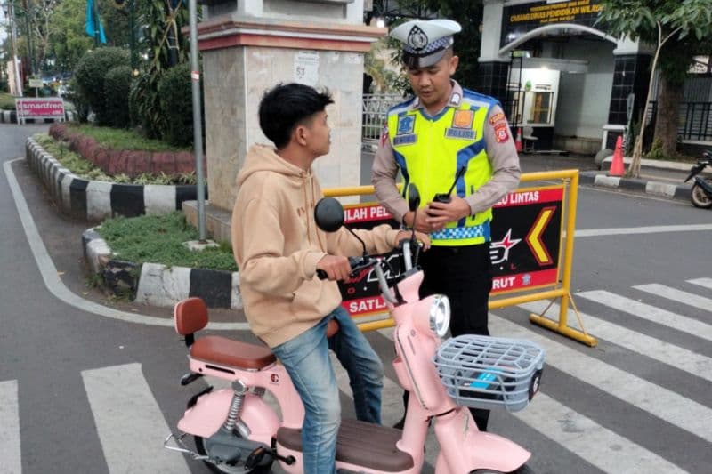 Polres Garut Larang Sepeda Listrik Beroperasi di Jalan Raya