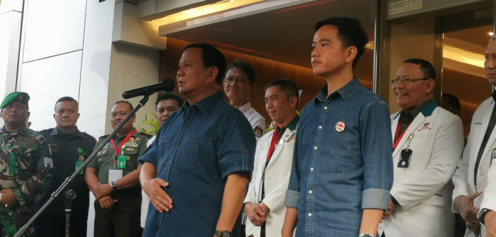 Prabowo-Gibran Selesai Jalani Tes Kesehatan Selama 9 Jam di RSPAD