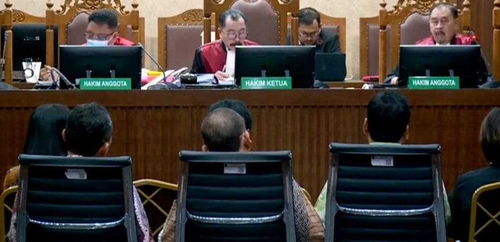 Sekjen dan Staf Ahli Kominfo Bersaksi dalam Sidang Korupsi BTS