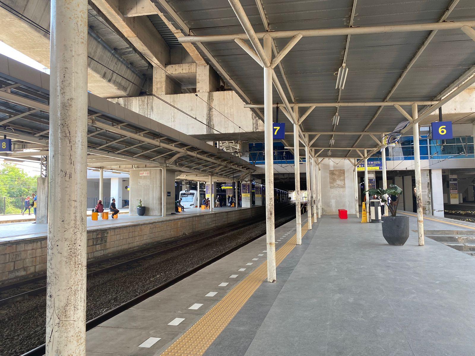 Libur Maulid Nabi, Stasiun Manggarai Sepi