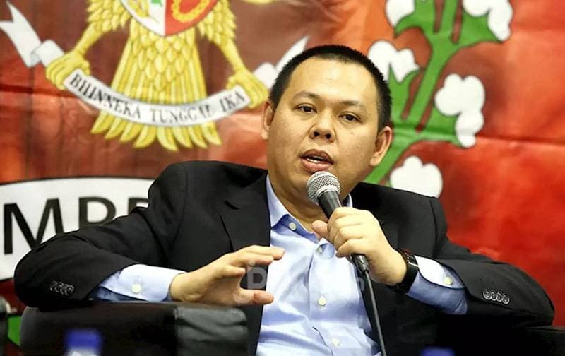 Sultan: Perketat Larangan Penggunaan Kantong Plastik Bagi Industri Kuliner Online