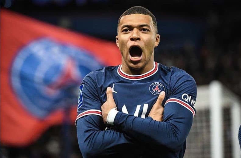 PSG Bantai 2-0 di Markas Le Havre untuk Puncaki Klasemen