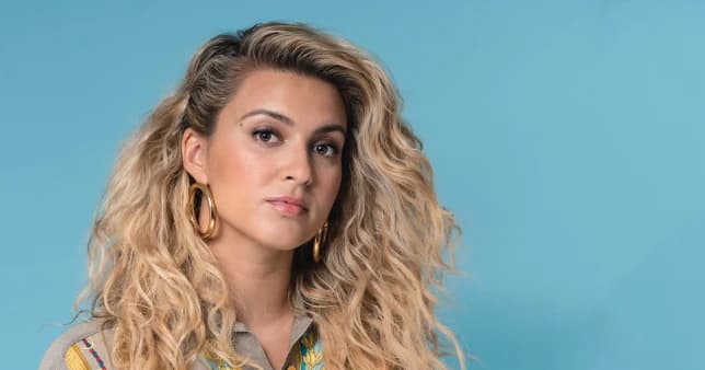 Tori Kelly Dilarikan ke Rumah Sakit karena Penggumpalan Darah
