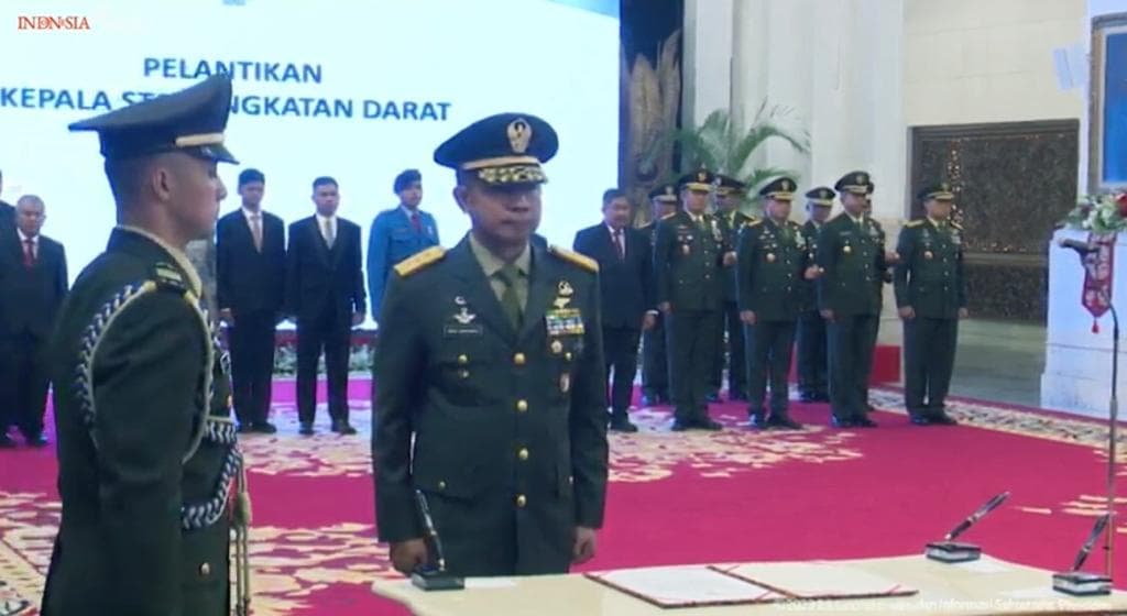 Presiden Jokowi Resmi Lantik Agus Subiyanto Jadi KSAD