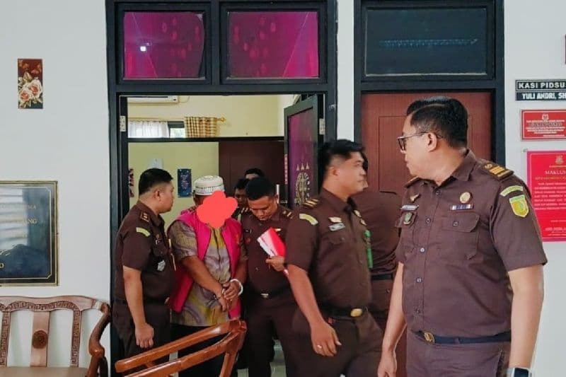 Dua Tersangka Kasus Korupsi SMKPP Ditahan