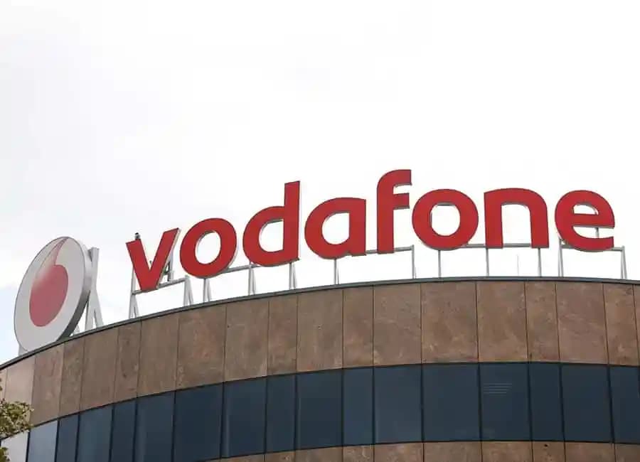 Vodafone akan PHK 11.000 Karyawan