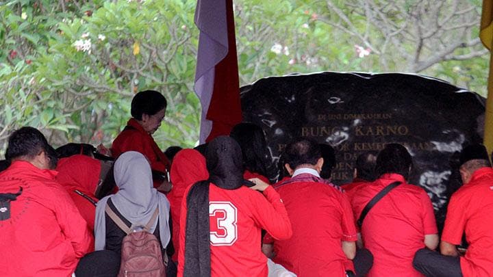 Megawati Ajak Capres-Cawapres Ziarah Makam Bung Karno