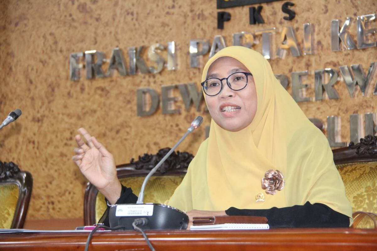 DPR Minta Pemerintah Cari Tahu Alasan Landainya Program Vaksinasi