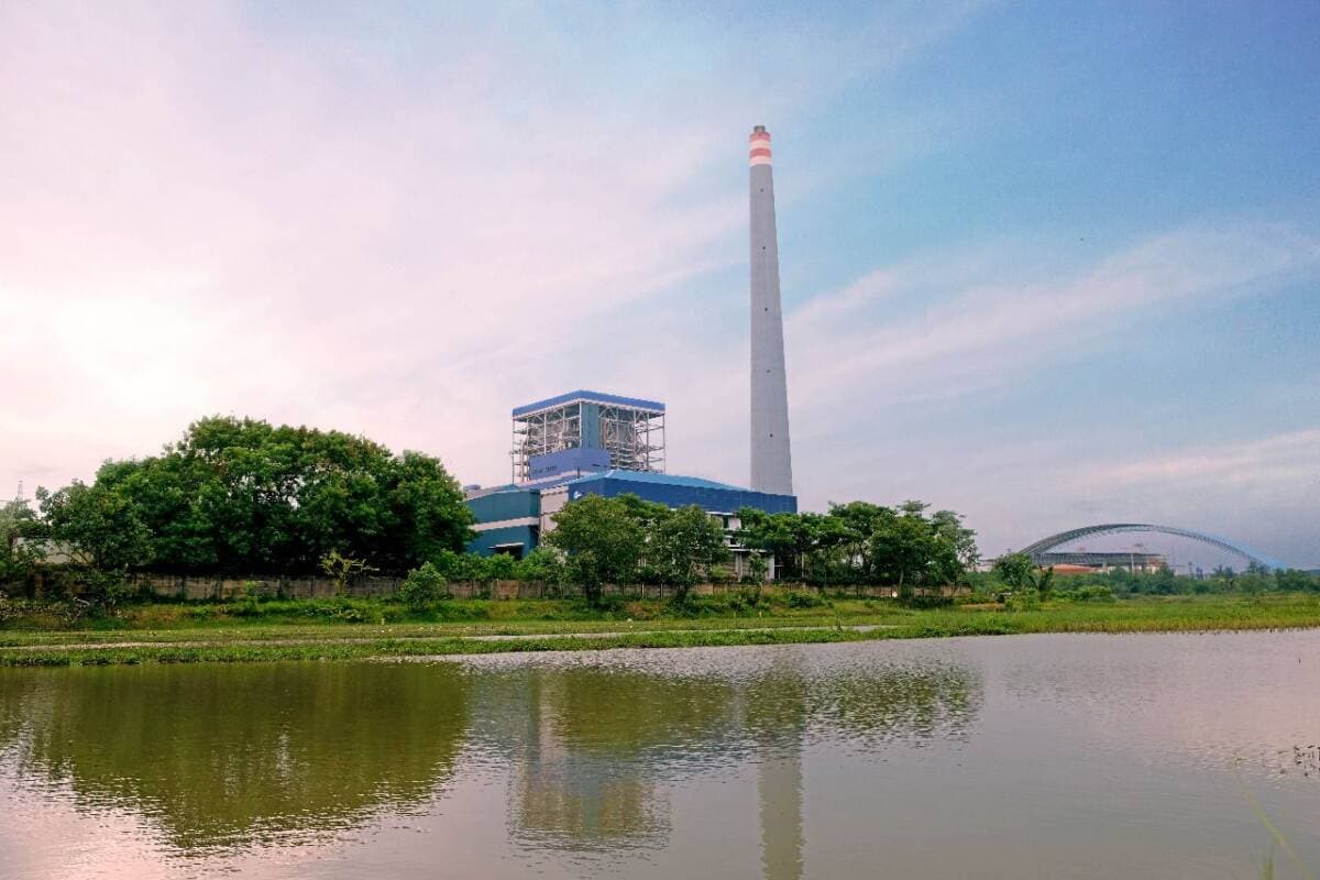 Sisa Pembakaran Batu Bara PLN Dijadikan Material Konstruksi dan Jalan