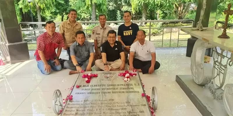 Pengurus Keuskupan TNI-Polri Gelar Ziarah Rohani dan Napak Tilas Sejarah OCI