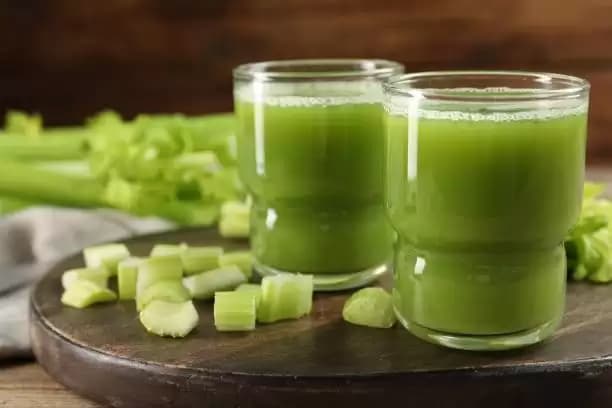 Benarkah Konsumsi Jus Seledri Bermanfaat Bagi Tubuh?