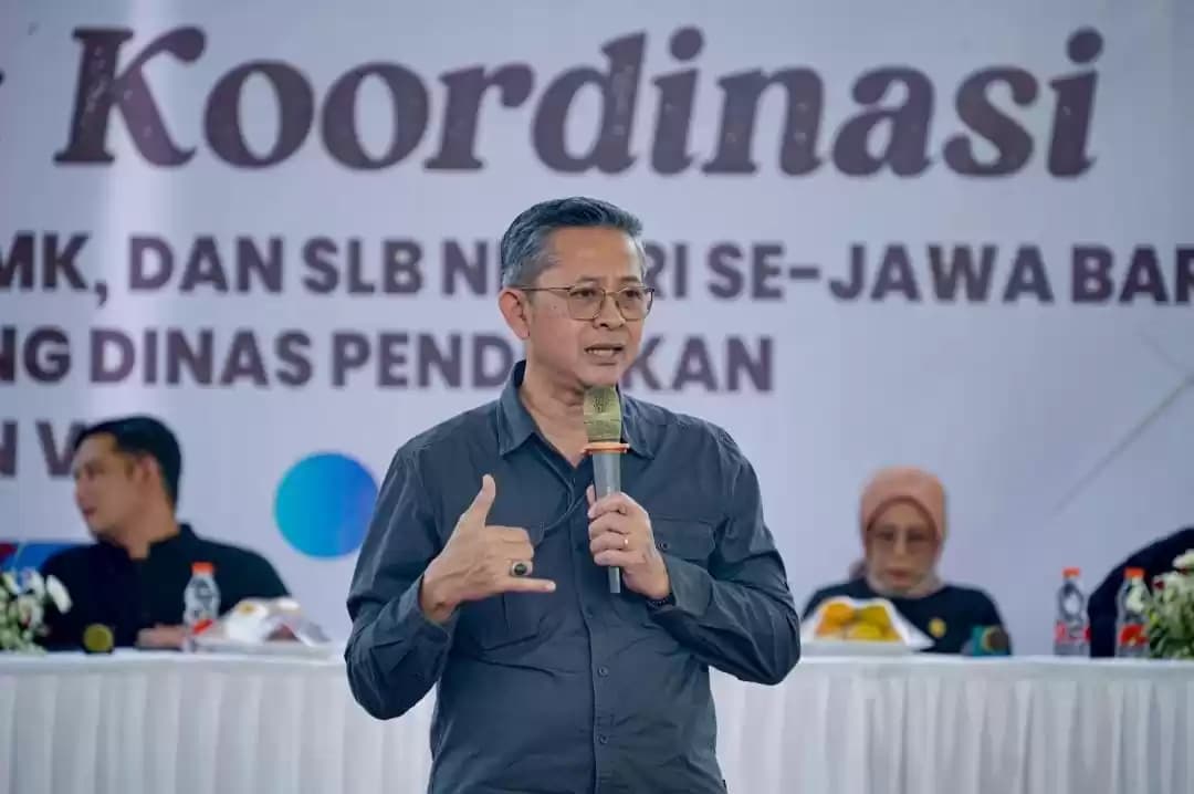 Ade Afriandi
