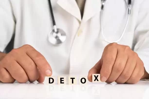 4 Tips Detoks Tubuh untuk Pencernaan Lebih Sehat