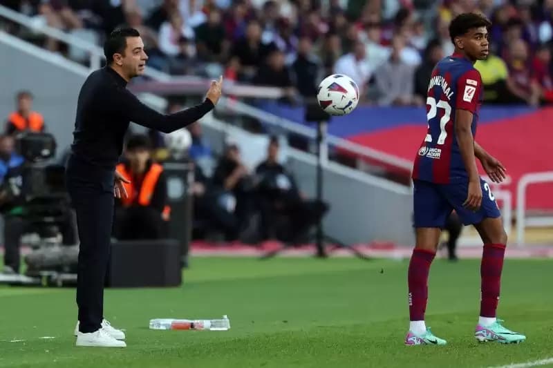Liga Champions: Badai Cedera, Xavi Tegaskan Bukan Alasan Tidak Menang lawan Napoli