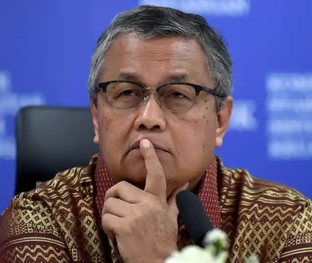 Akan Diperiksa KPK, Posisi Gubernur BI Perry Kian Terdesak