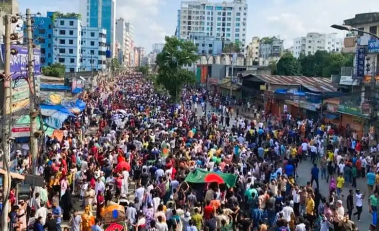 Aksi protes mahasiswa di Bangladesh