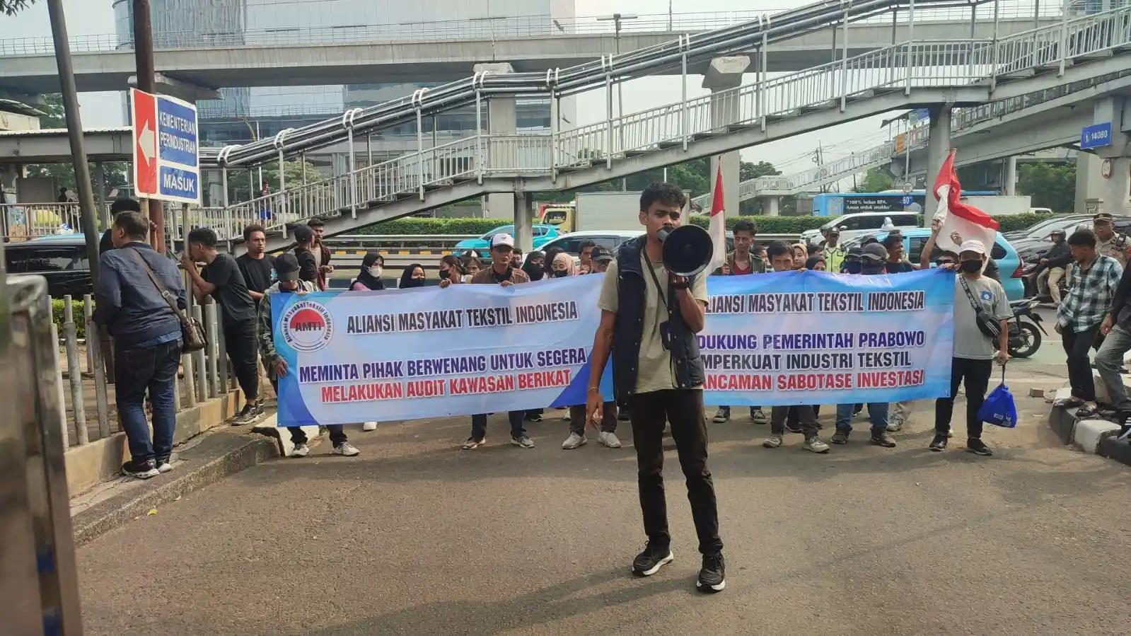 AMTI Dukung Pemerintah Perkuat Industri Tekstil Nasional