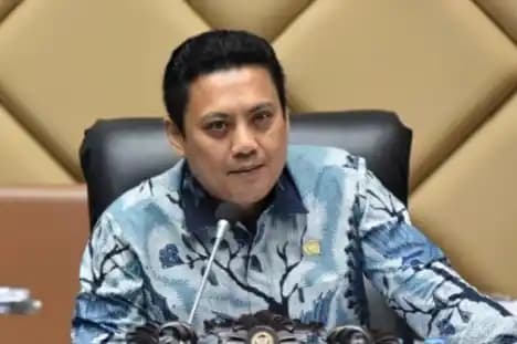 Andi Iwan Darmawan Aras
