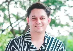 Andrew Andika