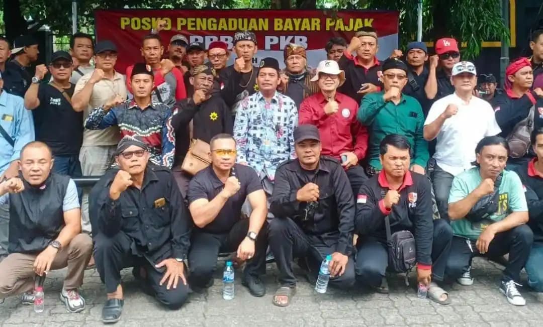 Anggota Aliansi Rakyat Indonesia Bersatu (ARIB)