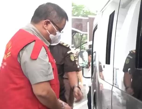 Anggota DPRD Sumatera Utara (Sumut), Jubel Tambunan (JT) ditahan Kejaksaan Tinggi (Kejati) Sumut