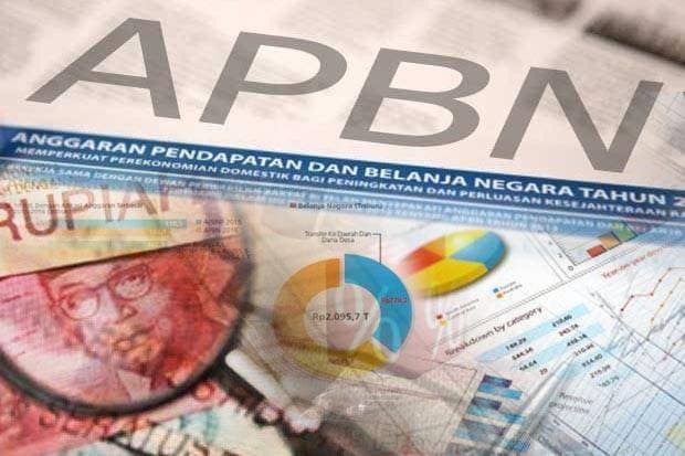 Butuh Pemasukan Rp700 Triliun untuk Turunkan Defisit APBN