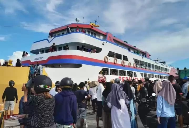 Arus mudik antar-pulau di wilayah Malut