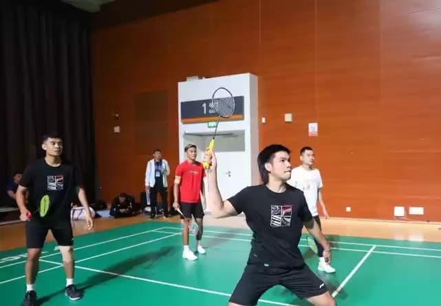Atlet Bulu Tangkis