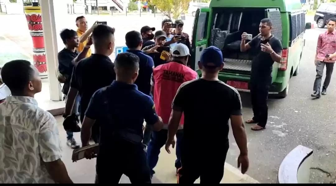 Kejaksaan Tetapkan Kadisnakertrans Papua Barat Tersangka Korupsi TPP Rp 1 M Lebih