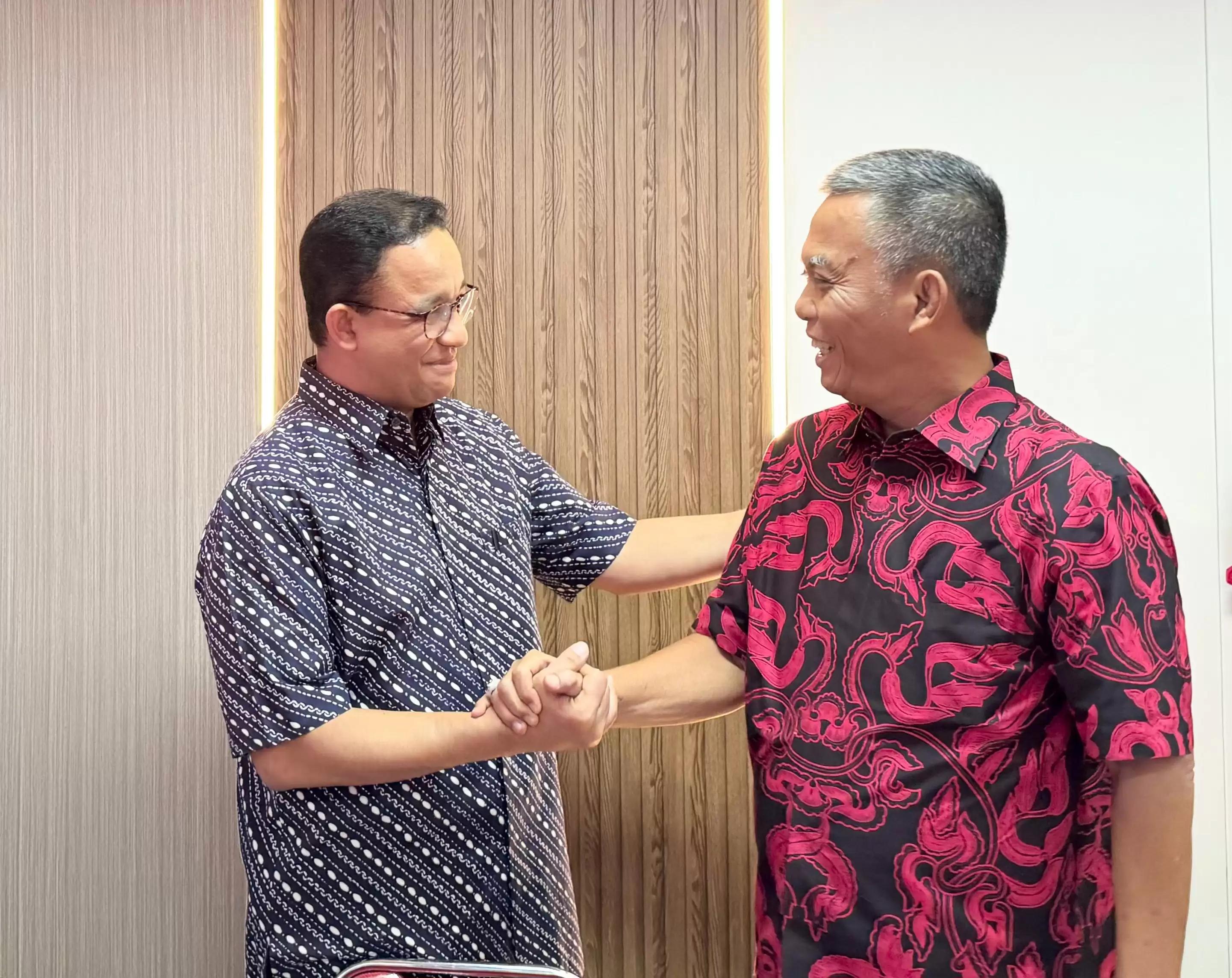 Anies Baswedan dan Prasetyo Edi Marsudi (Foto: Istimewa)