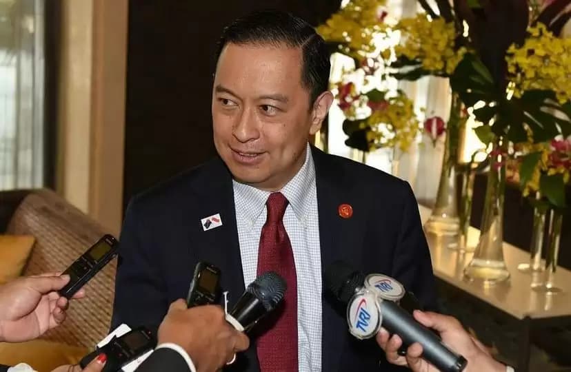 Namanya Berkali-kali Disebut Gibran di Debat Cawapres ke-2, Siapa Tom Lembong?