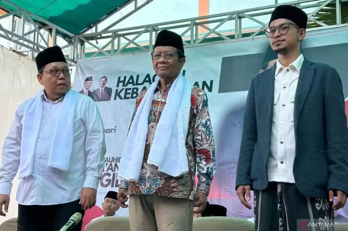 Mahfud MD Jelaskan Manfaat KTP Sakti, Bisa Berobat Tanpa BPJS