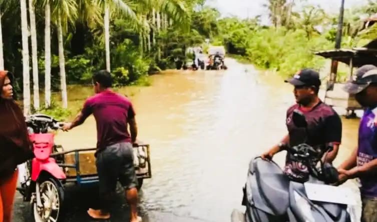 Banjir Aceh barat