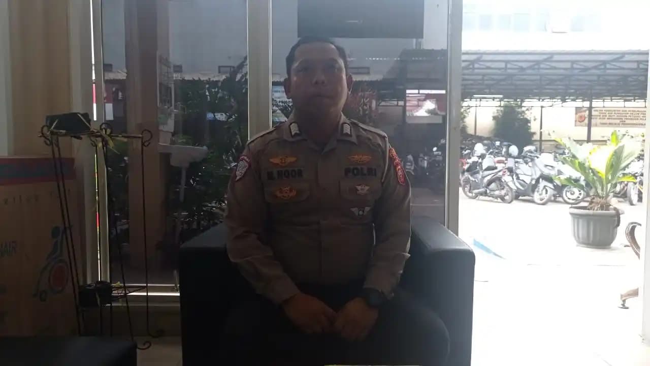 Baur SIM Polres Cimahi, Bripka M. Noor
