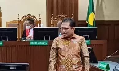 Kasus Suap di MA, Hasbi Hasan Dituntut 13 Tahun 8 Bulan Penjara