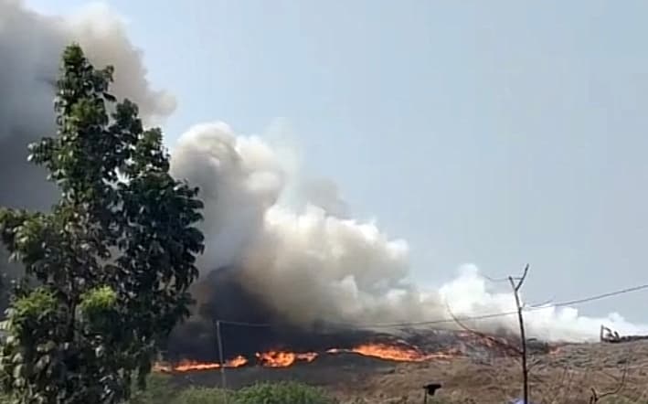 Kebakaran TPST Bantargebang Berhasil Dipadamkan Setelah 3 Jam